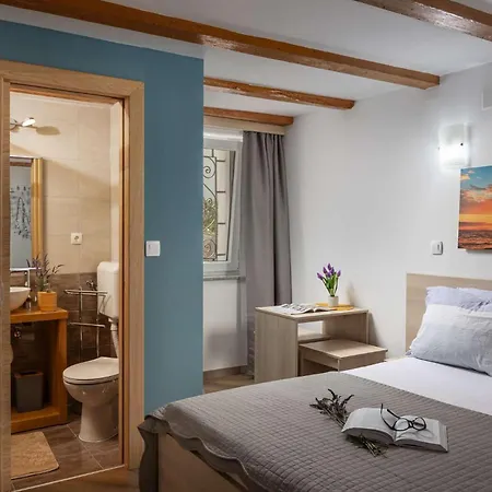 Ancora * יאדראנובו