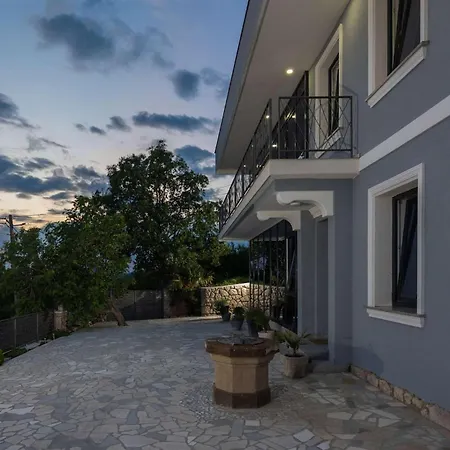 Ancora * יאדראנובו